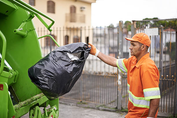 Best Garage Cleanout Services  in Oak Grove, MN